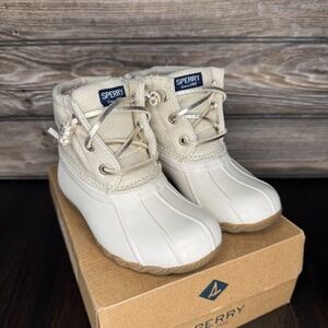 Sperry Duck Boots - Ivory